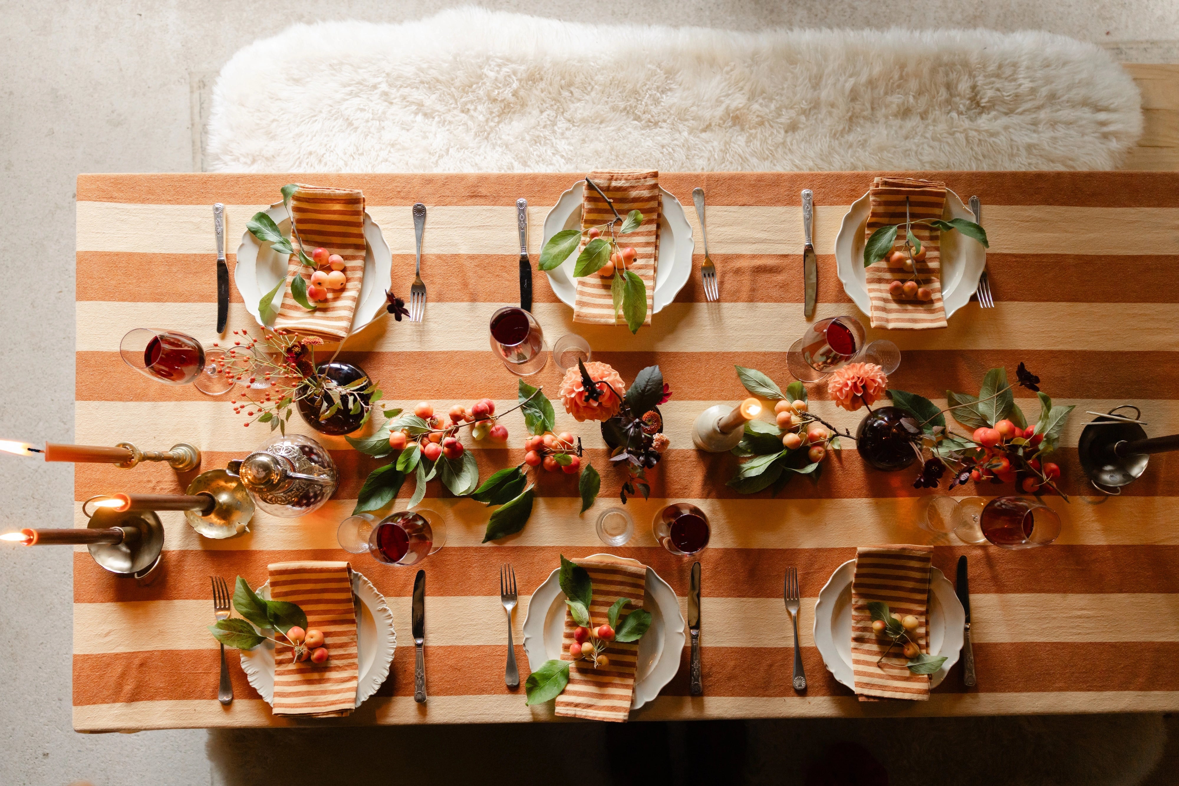 Caramel & Honeycomb Table Linen