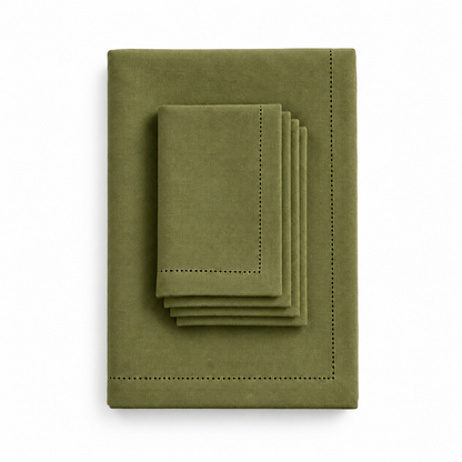 Broadspear Green Table Linen Set